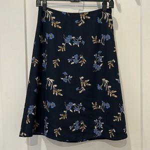 Ann Taylor skirt, Sz 2P